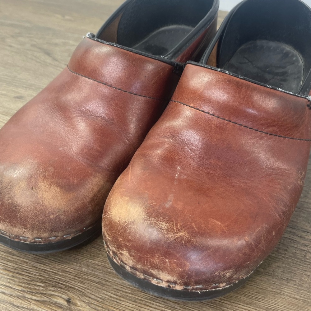 Dansko Women’s Professional Clogs, Brown, size 40 - Picture 4 of 6